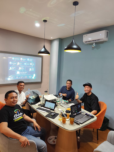 Comentarii opinii despre Upz Coffee