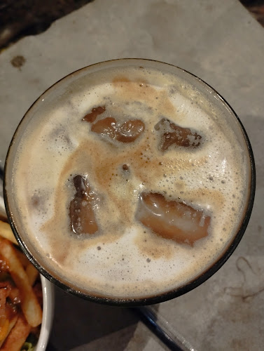 OURS CAFE & TEA HOUSE - Kota Yogyakarta