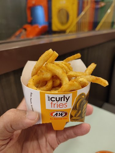 Opinii despre A&W Restoran - Trans Studio Mall Bandung în Kota Bandung - Gastronomi dan perhotelan