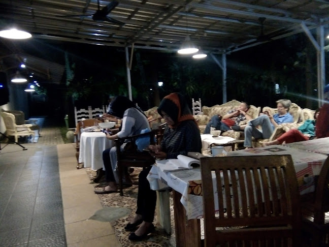 Jl. Marga Asri No.7, Cijaura, Kec. Buahbatu, Kota Bandung, Jawa Barat 40287