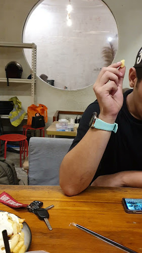 Comentarii opinii despre Me.Dia Coffee and Space