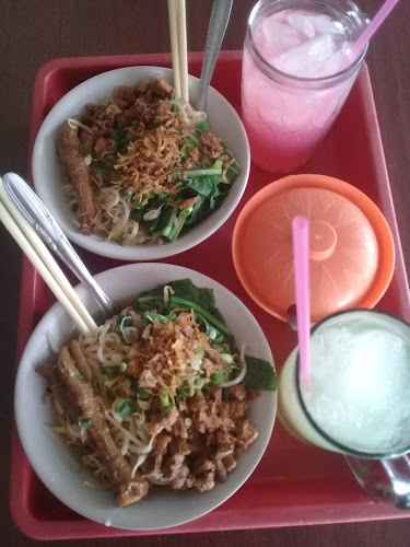 Warung gobang - Gastronomi dan perhotelan