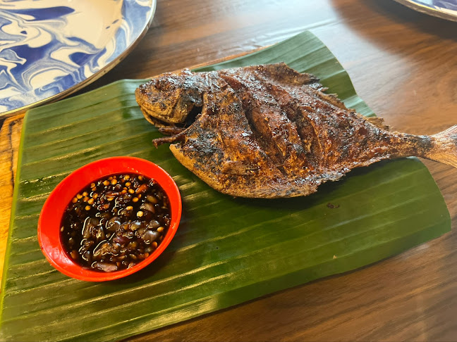 Rumah Makan Boemi Mitoha - Gastronomi dan perhotelan