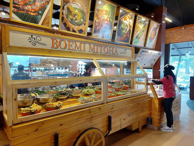 Rumah Makan Boemi Mitoha - Gastronomi dan perhotelan