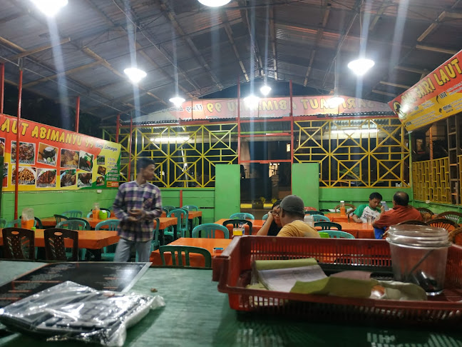 Opinii despre RM. Sari Laut Abimanyu 99 Wong Lamongan în Kota Gorontalo - Gastronomi dan perhotelan