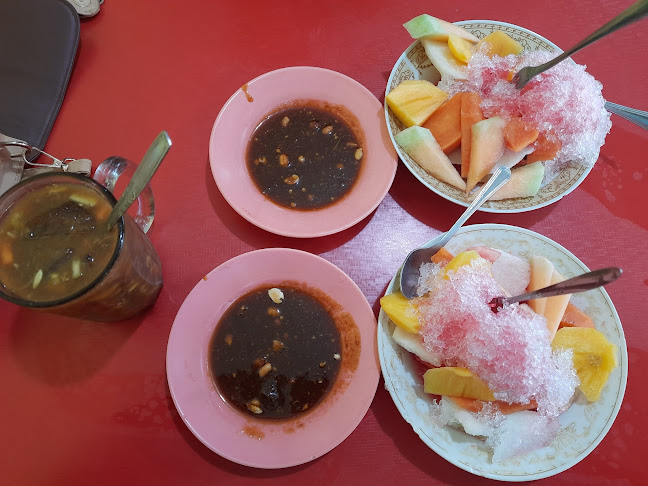 Rujak Aceh Garuda - Kota Banda Aceh