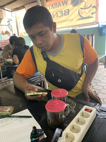 Comentarii opinii despre Warung Kopi Bening