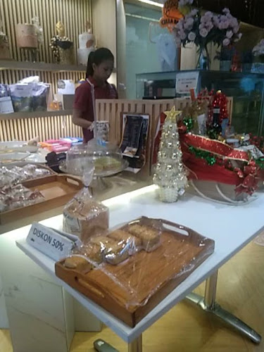 Cella Bakery - Kota Manado