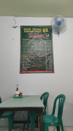 Sate Tegal 88 kambing muda 88 ciracas, Beji - Gastronomi dan perhotelan