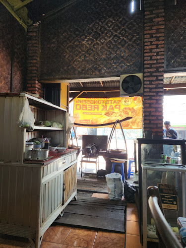 Warung Sate Solo Pak Rebo - Gastronomi dan perhotelan
