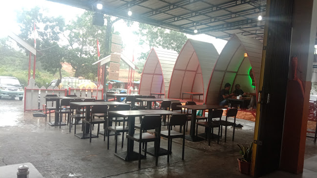 Opinii despre Rumah Bancakan Ayam bekakak în Kota Tanjung Pinang - Gastronomi dan perhotelan