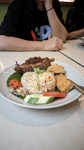 Jl. Puri Widya Kencana No.26 Blok K1, Lidah Kulon, Sambikerep, Surabaya, East Java 60213