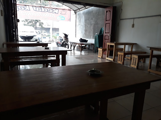 Gundaling Dua Kedai Kopi