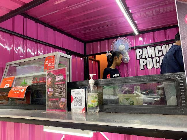 Pocong Pancong Semarang - Gastronomi dan perhotelan