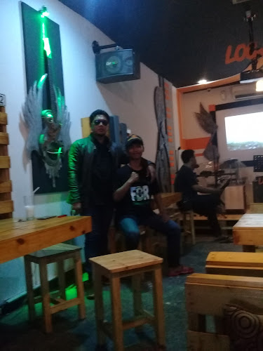 log!n (Coffee, Drink, Eat) - Gastronomi dan perhotelan