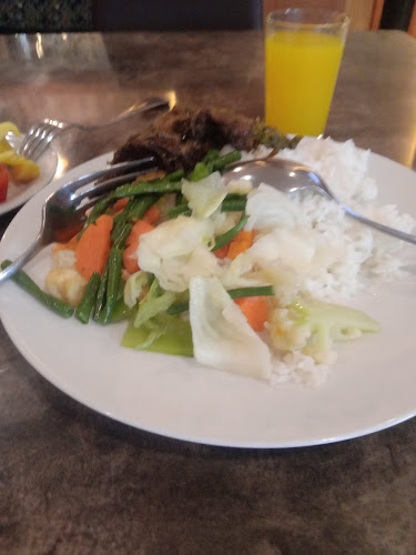 Opinii despre Cafe London arga în Kota Bitung - Gastronomi dan perhotelan