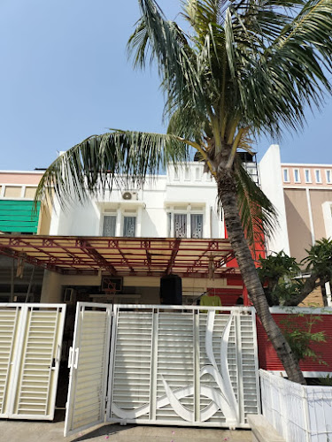 Opinii despre KAFKA HOUSE în Kota Tangerang - Gastronomi dan perhotelan