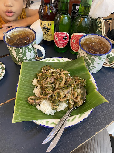 Opinii despre Warung Kopi Imah Babaturan 1 în Kota Bandung - Gastronomi dan perhotelan