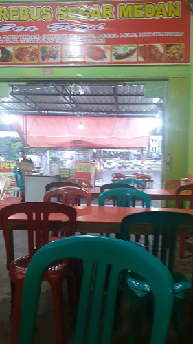 Opinii despre Kerang Rebus Segar Medan Sea Food în Kota Pekanbaru - Gastronomi dan perhotelan