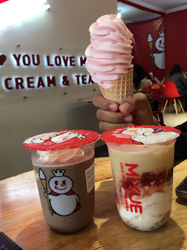 Mixue Jamin Ginting Medan - Gastronomi dan perhotelan