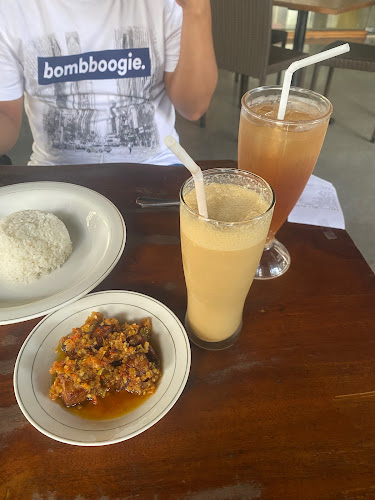 Kingdom Foodcourt & Coffee Toffee