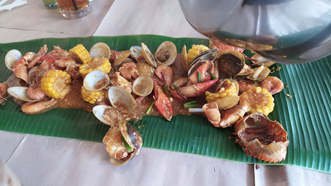 Warung Laut by Condong Square - Kota Singkawang