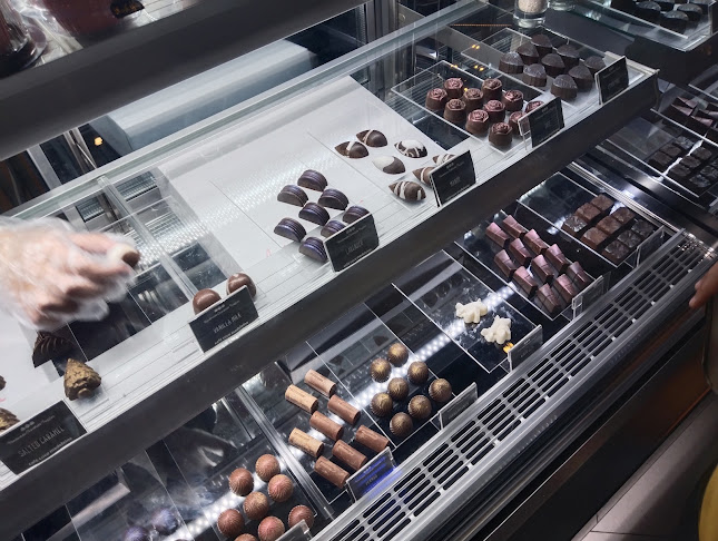 Jl. Sisingamangaraja No.21, Candi, Kec. Candisari, Kota Semarang, Jawa Tengah 50257