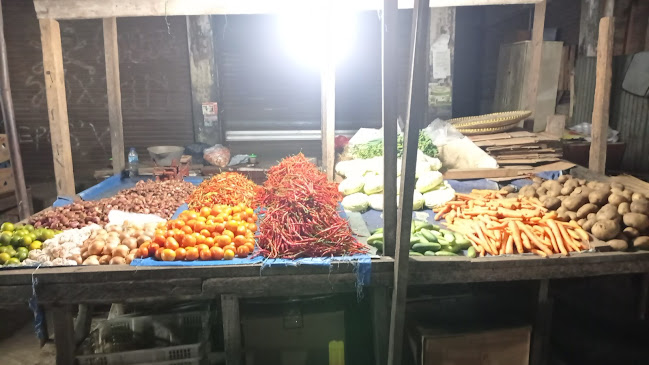 Opinii despre Pak de sugi sayuran în Kota Depok - Gastronomi dan perhotelan