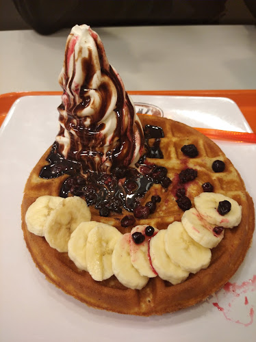 LG, Galaxy Mall, Jl. Dr. Ir. H. Soekarno, Mulyorejo, Kec. Mulyorejo, Surabaya, Jawa Timur 60115