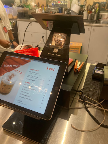 Jl. Ir. H. Juanda No.98, Lebakgede, Kecamatan Coblong, Kota Bandung, Jawa Barat 40132