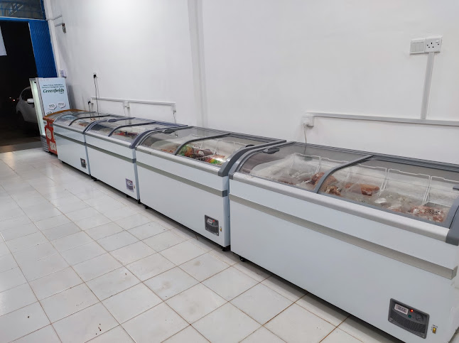 M MART - Gastronomi dan perhotelan