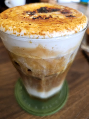 Opinii despre La Basil Koffie & Resto în Kota Bandung - Gastronomi dan perhotelan