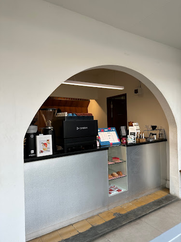 Public Ease - Gastronomi dan perhotelan