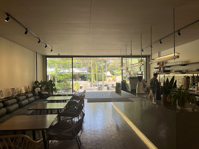 Kebone Cafe - Gastronomi dan perhotelan