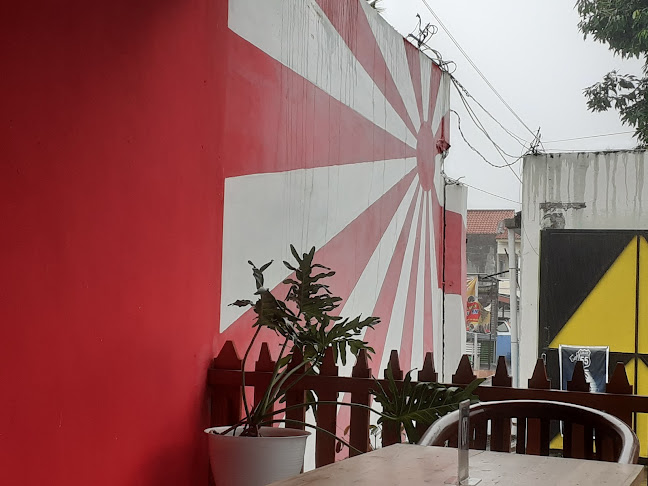 Opinii despre Cafe Garage55 în Kota Semarang - Gastronomi dan perhotelan