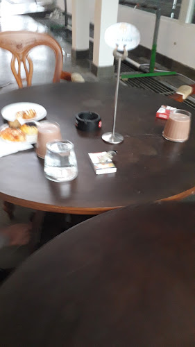 Resto Muara Ancalong - Gastronomi dan perhotelan