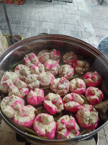 Kue Moho - Gastronomi dan perhotelan