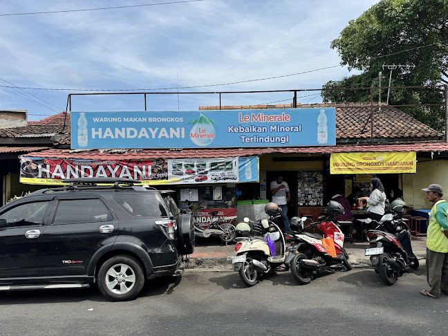 Warung Brongkos Handayani - Gastronomi dan perhotelan