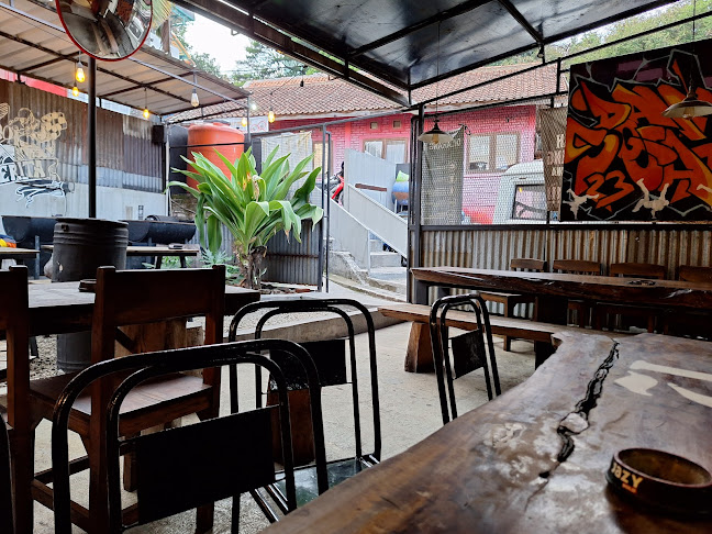 Comentarii opinii despre El Burger Taman Sari