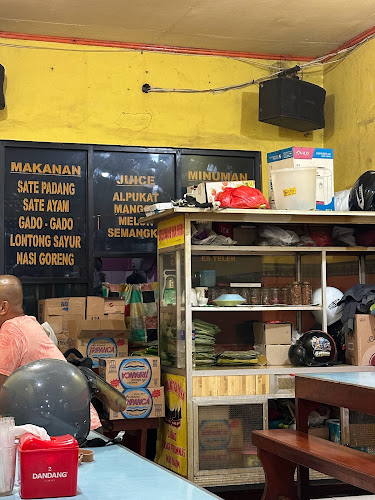 Sate Padang Tiga Putra - Gastronomi dan perhotelan