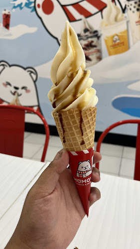Opinii despre MOMOYO KAPAS KRAMPUNG ICE CREAM în Surabaya - Gastronomi dan perhotelan
