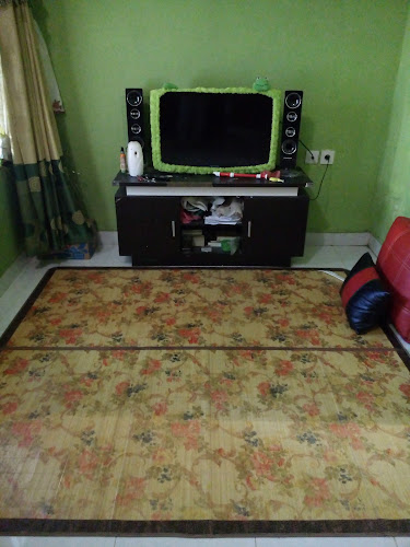 Comentarii opinii despre KEDAI LARIS