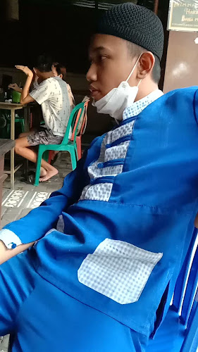 Comentarii opinii despre Angkringan Fellas Eatery