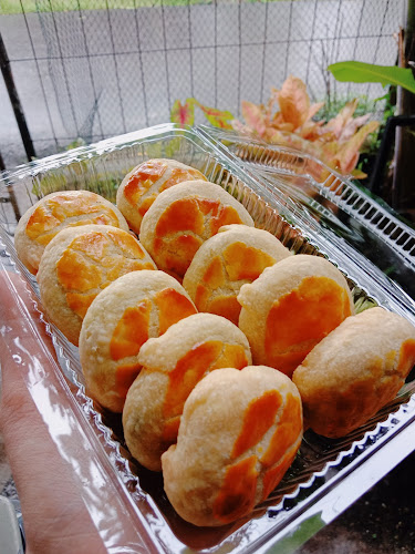 Opinii despre Bakpia khaiwai jaya în Kota Langsa - Gastronomi dan perhotelan