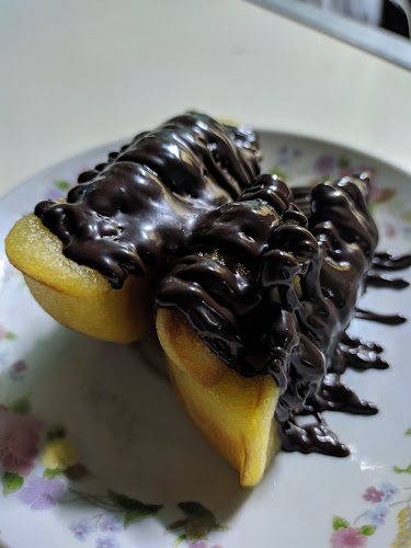 Legendary Pukis - Gastronomi dan perhotelan