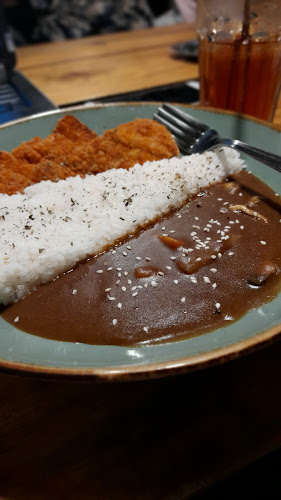 Opinii despre Maraca Books And Coffee în Kota Bogor - Gastronomi dan perhotelan