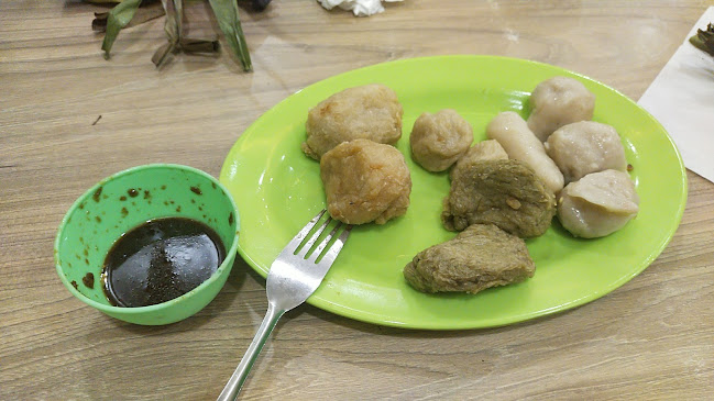 Comentarii opinii despre Pempek Edy