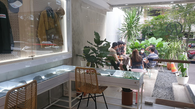 Comentarii opinii despre Rockmen and Coffee