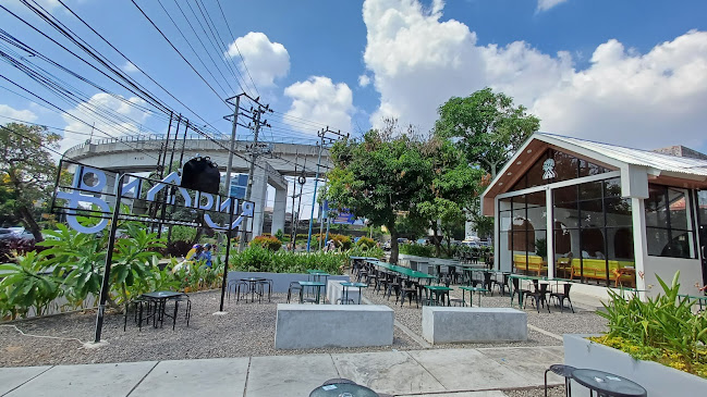 Comentarii opinii despre RINDANG COFFEE AND EATERY