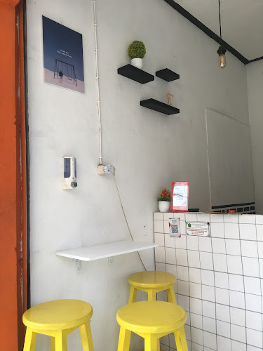 Opinii despre Corn dog & churros, Namjajan Snack Bar în Kota Denpasar - Gastronomi dan perhotelan